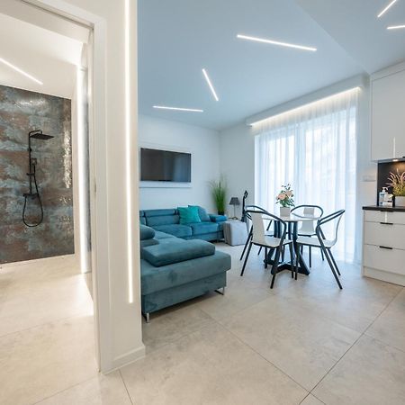 Apartament Z Tarasem Morska 8 Rewal 50M Do Morza Apartment Exterior photo