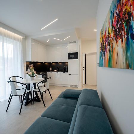 Apartament Z Tarasem Morska 8 Rewal 50M Do Morza Apartment Exterior photo